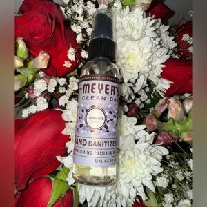 💜 New Mrs. Meyer's Lavender Hand Sanitizer